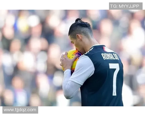 足球明星发型男士推荐让你在球场和生活中都能帅气十足 足球明星发型男士推荐让你在球场和生活中都能帅气十足