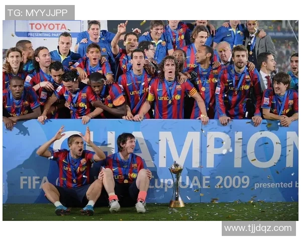 足球明星的荣耀与奋斗：他们如何改变了这项运动的未来