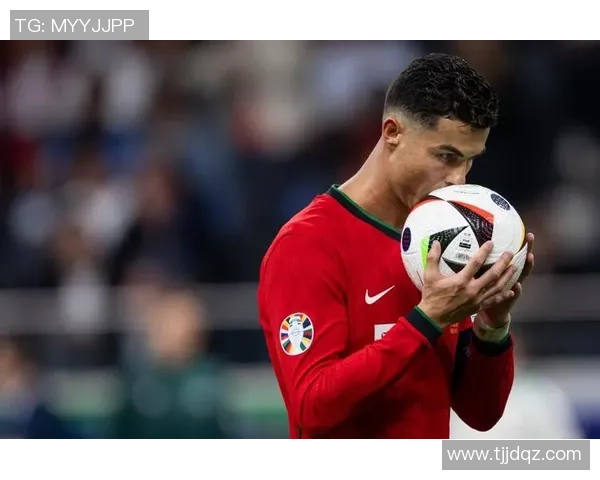 当今足坛明星球员盘点与未来潜力新星展望